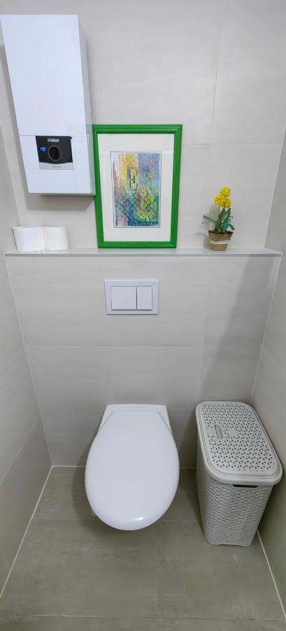 Lily Apartment